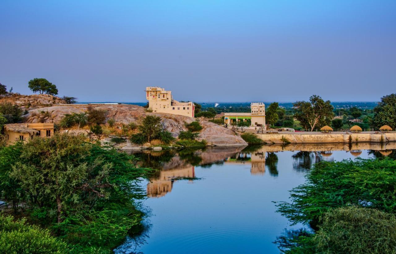Brij Lakshman Sagar, Pali - Small Luxury Hotels Of The World Raipur  Екстер'єр фото